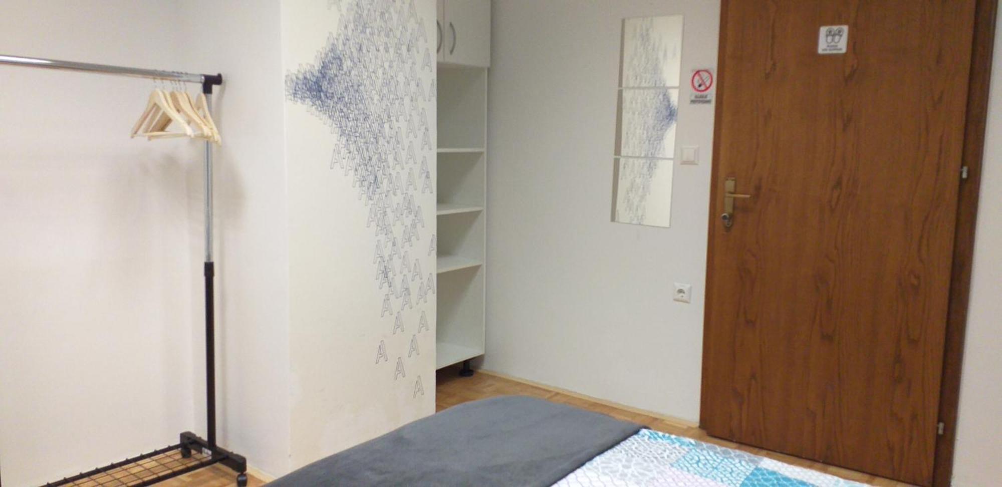 Viksi Hostel Любляна Екстер'єр фото